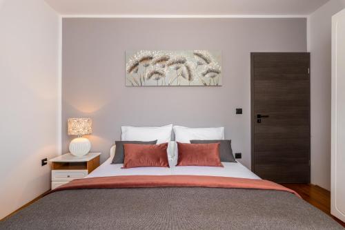 Apartments Valentino - image 12