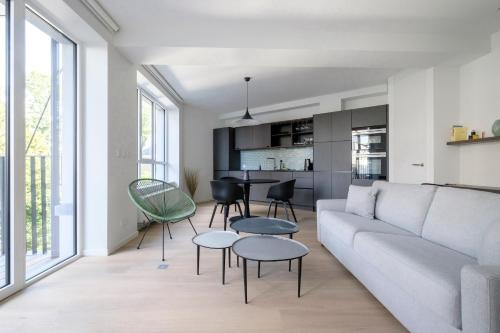 Nice 1 bedroom with balcony Avenue Louise, Brusel (fotografie 6)