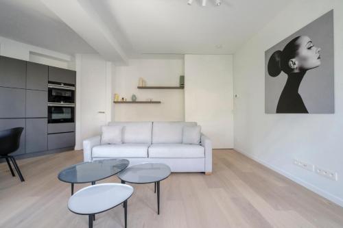 Nice 1 bedroom with balcony Avenue Louise, Brusel (fotografie 9)