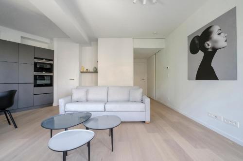 Nice 1 bedroom with balcony Avenue Louise, Brusel (fotografie 8)