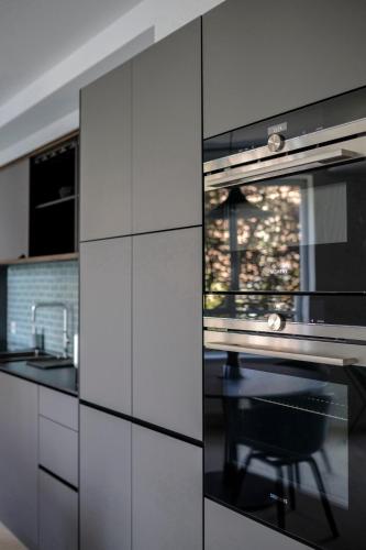 Nice 1 bedroom with balcony Avenue Louise, Brusel (fotografie 4)