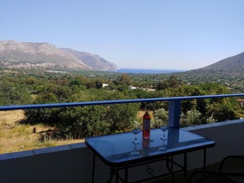 Balkons/terase, Milios Studios in Tilosa