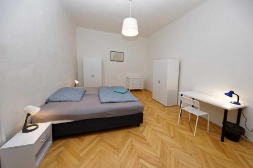 Peter's Tower Apartments, Praha (fotografie 9)