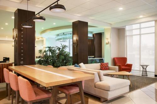 ทัศนียภาพภายนอกโรงแรม, Holiday Inn Florence By IHG in ฟลอเรนซ์ (KY)