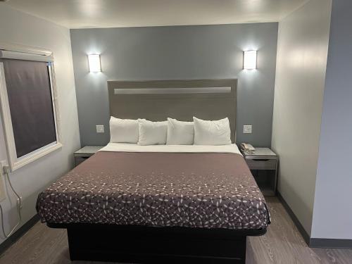 112 Motel in Medford, USA