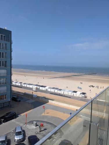 Studio Sun south- seaview-sea at 15meter-Ostend
