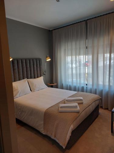 River Eyes Suites 4