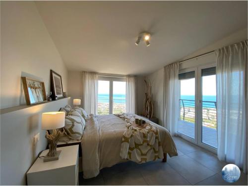 Seascape Apartment with breath taking view