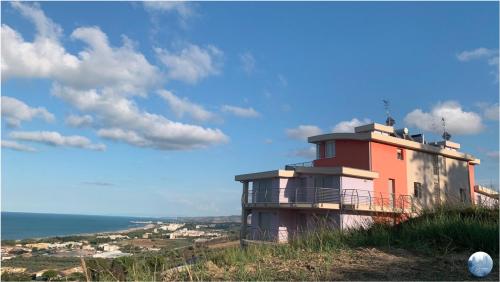 Seascape Apartment with breath taking view