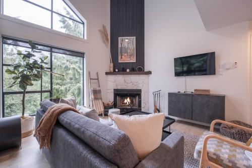 Powderview 24 by Outpost Whistler in Whistler, Canada