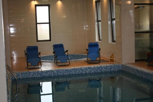 Hotel Hyperion - image 4