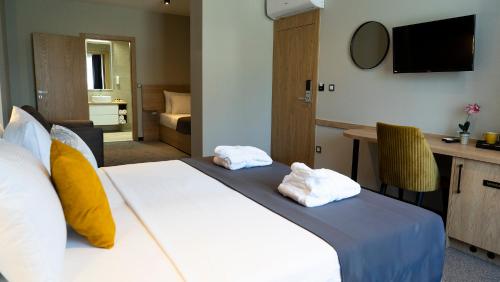 Ha Hotel Mostar - image 10