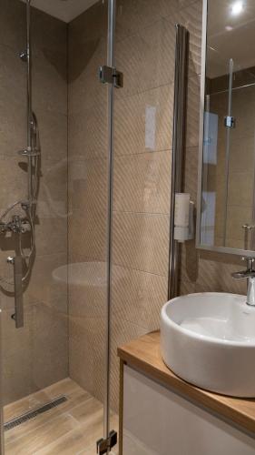 Ha Hotel Mostar - image 6