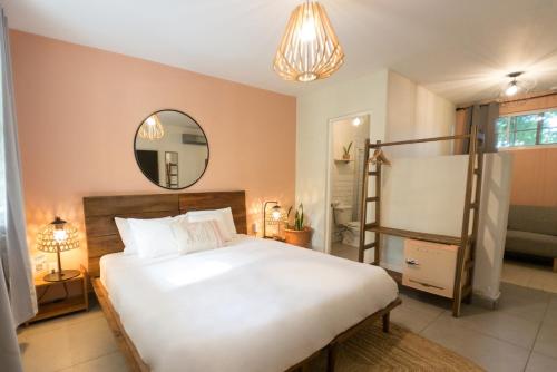 Selina Playa Venao in Las Escobas del Venado