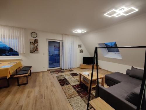 Ferienwohnung Piroschka 2 - Apartment - Gunzenhausen