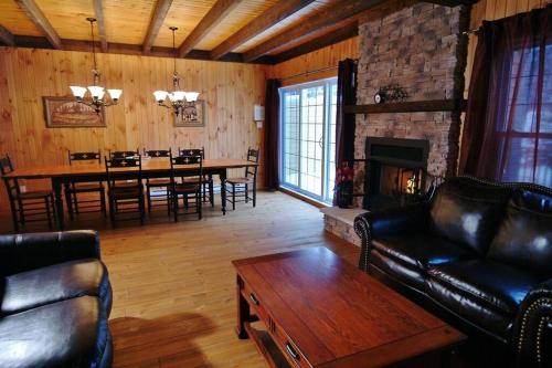 Alpages 9015 -Les Chalets Alpins Stoneham in Stoneham (QC)