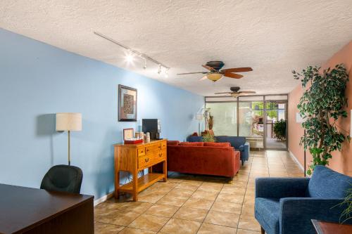 Americana Inn & Suites Pigeon Forge - image 6