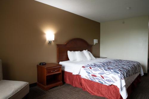 FairBridge Inn & Suites Marion - image 14