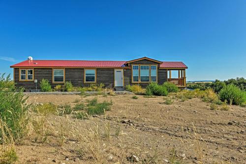 Griffel River Ranch with Views - An Anglers Dream!