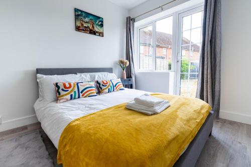 Flat 04 Studio flat close to Aylesbury town and Station Free Parking - Apartment - Buckinghamshire