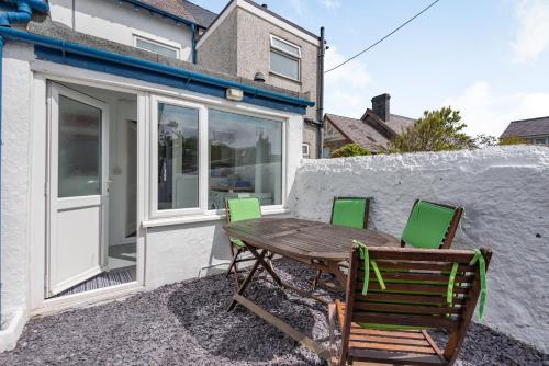 外部景觀, 2 Tregof Terrace in 塞馬斯貝伊