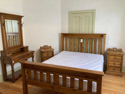 Gatehouse Lodge - Dhilba Guuranda-Innes National Park in Marion Bay