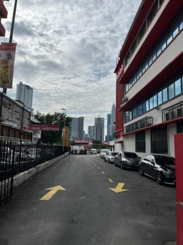 Akar Hotel Jalan TAR – Kuala Lumpur, IA