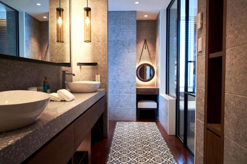 Well-appointed bathrooms