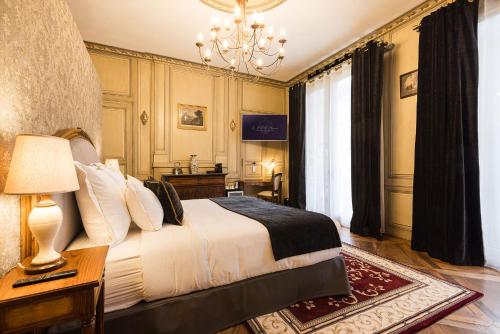 Le Petit Manoir
