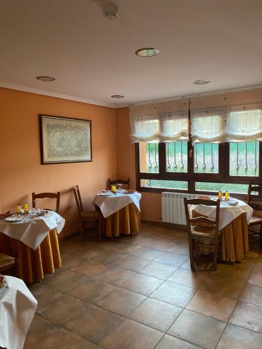 Hotel Hostería de Monzón (Hotel Hosteria de Monzon) in 索里亞