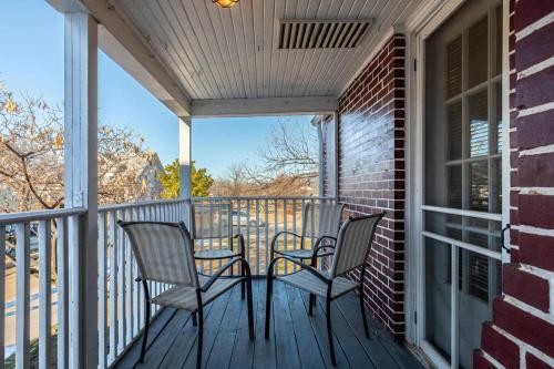 Summer Deal! Grand Performance Home in Downtown Fort Worth Stockyard, Globe Life, AT&T