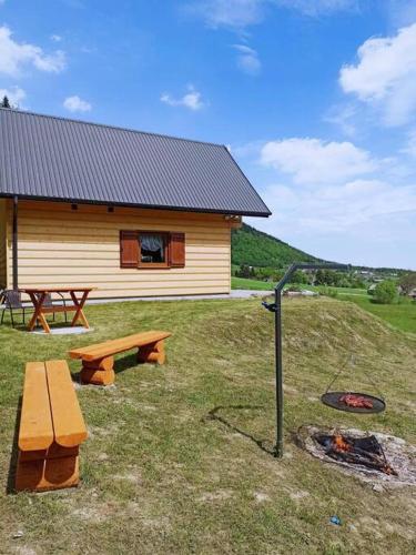 Apkārtne, Domek Bogdanówka (Domek Bogdanowka) in Żmiąca