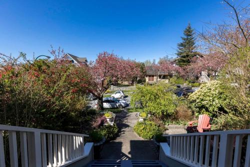 The Ivy on Parker Guest House in Vancouver, Canada