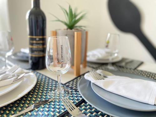 The 5 continents III - Premium appartment by Stay Swiss - Porrentruy