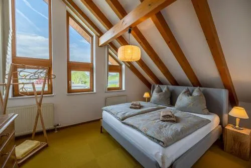 Exklusives Josenhaus mit See- und Alpenblick & Gartensauna in Nonnenhorn, Deutschland