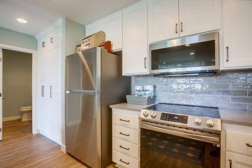 Oceanfront Gem - Beach Retreat In Solana Beach Condo - image 10