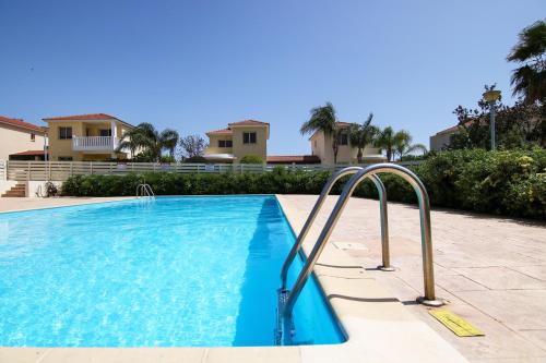 Swimming pool, Seaside Luxury Flat Pervolia in Perivolia