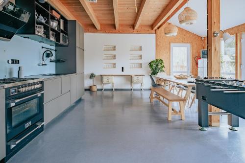 Hostel oder Ferienwohnung 1-16 Personen im BLAUEN HAUS in Fehmarn