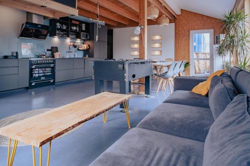 Hostel oder Ferienwohnung 1-16 Personen im BLAUEN HAUS in Fehmarn