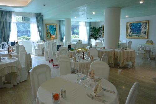 Hotel Miramare - image 13
