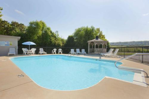 Pemandangan, Ramada by Wyndham Pelham in Pelham (AL)