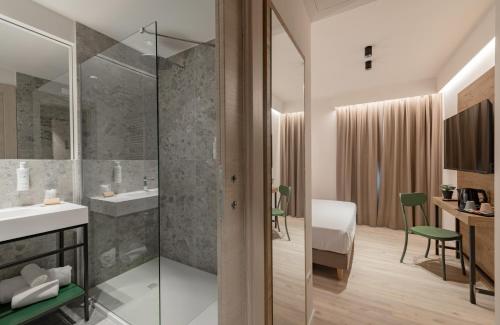 Badkamer, Catignano Hotel in Gubbio