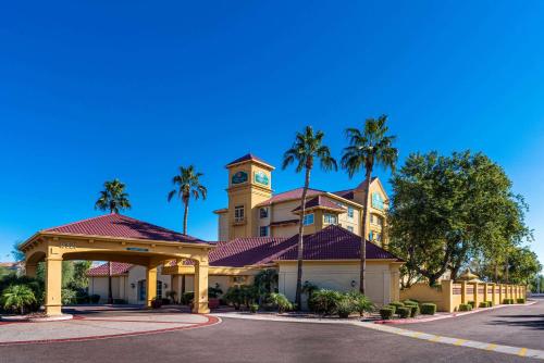 La Quinta Inn & Suites by Wyndham Phoenix West Peoria