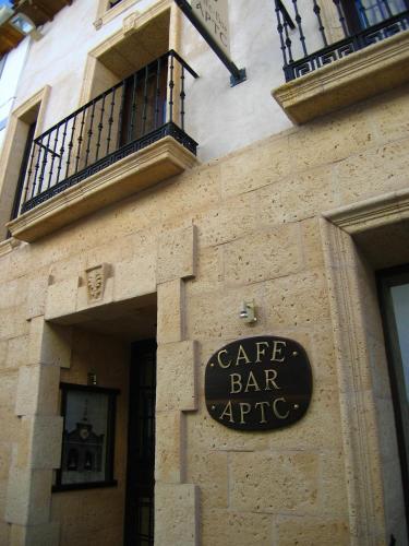 Bejárat, Hospederia El Convento in Estremera