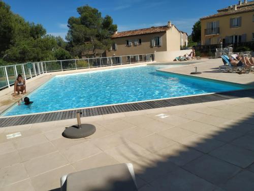 Les Coteaux B10 gîte à louer Pont-Royal