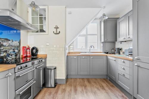 Captains Cottage - Stylish cottage, level location, in the heart of Dartmouth, Dartmouth (foto 7)