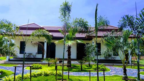 Isan Golf & Adventure Hotel