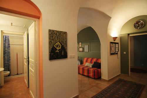 1 Bed Flat - Sleeps 3 - Pets - Wifi, Praha (fotografie 8)