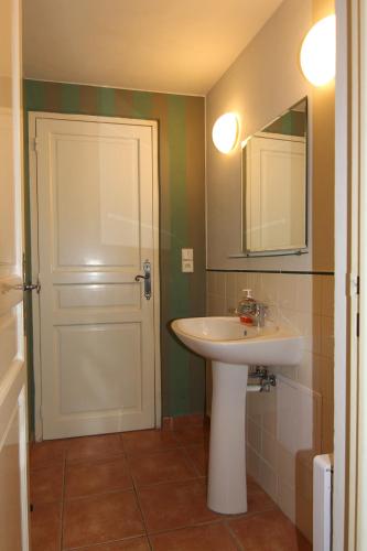 1 Bed Flat - Sleeps 3 - Pets - Wifi, Praha (fotografie 6)