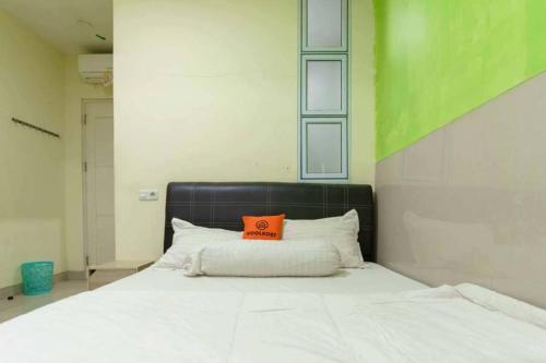 KoolKost near Nagoya Hill Batam (Minimum Stay 30 Nights)